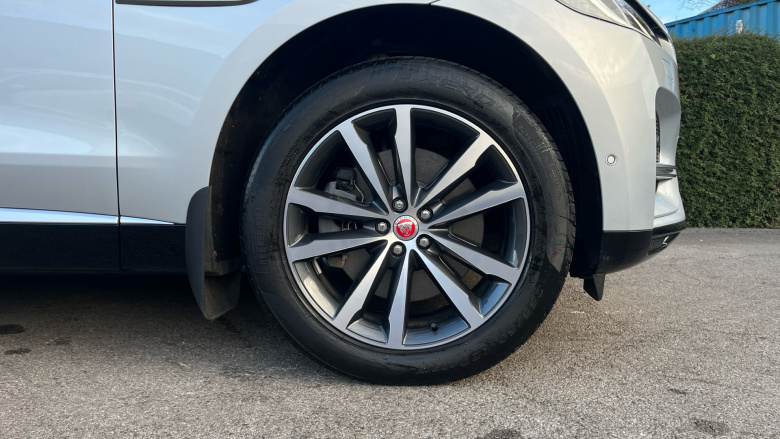 Jaguar F-Pace 2.0 P400e SE 5dr Auto AWD Estate